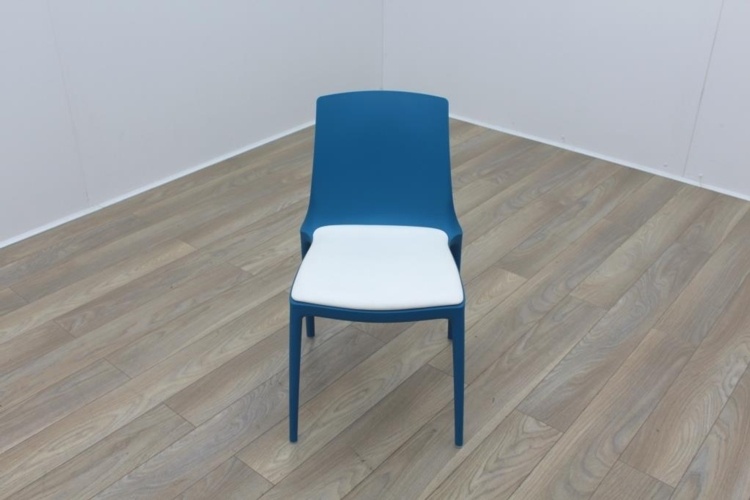 Brunner Blue with White Leather Seat Canteen Chair