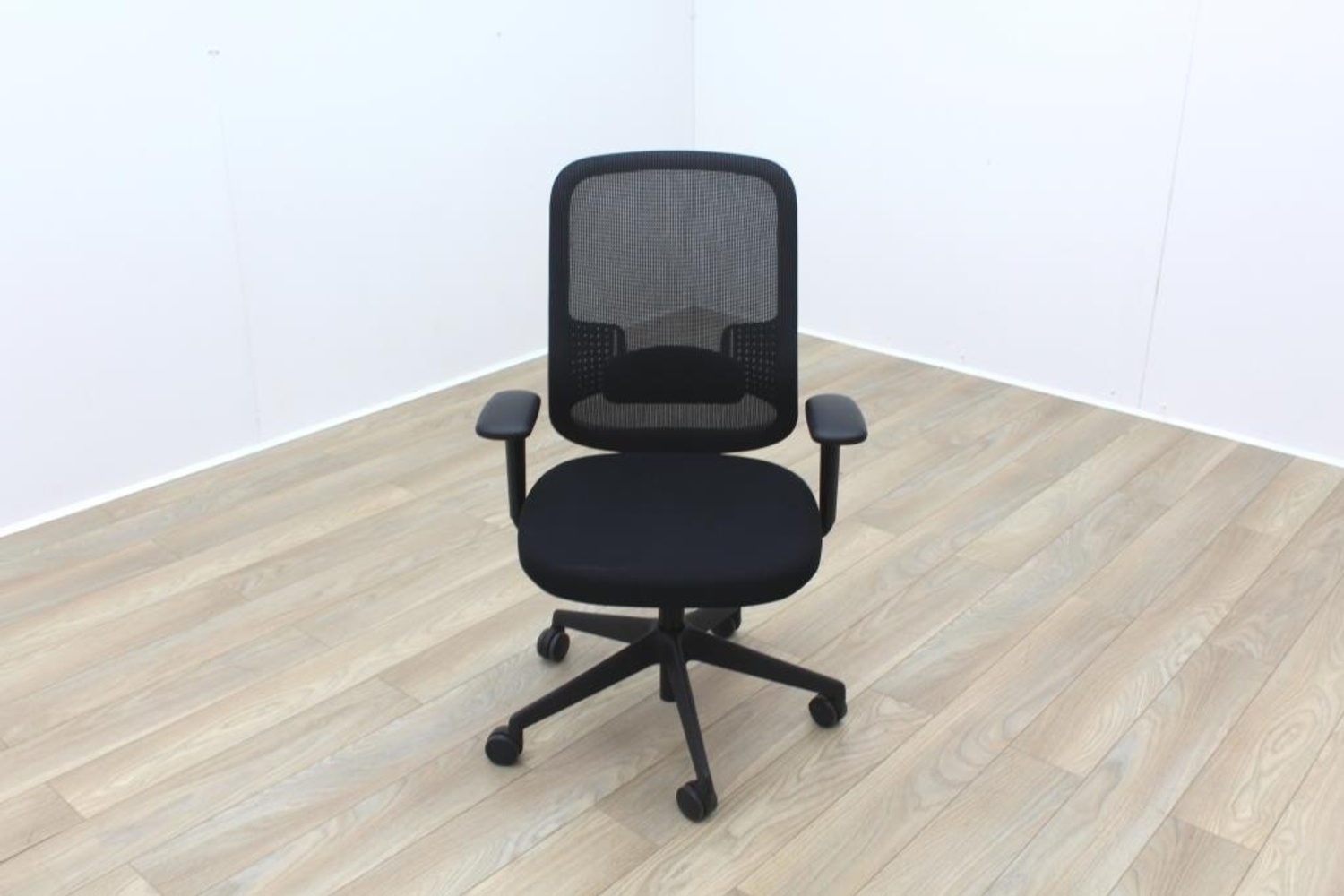 black mesh operator chair
