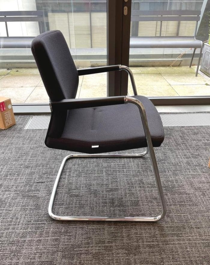 Intersthul Black Fabric Meeting Chairs