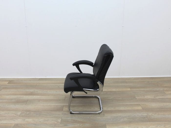 Black Faux Leather Meeting Chairs With Folding Back