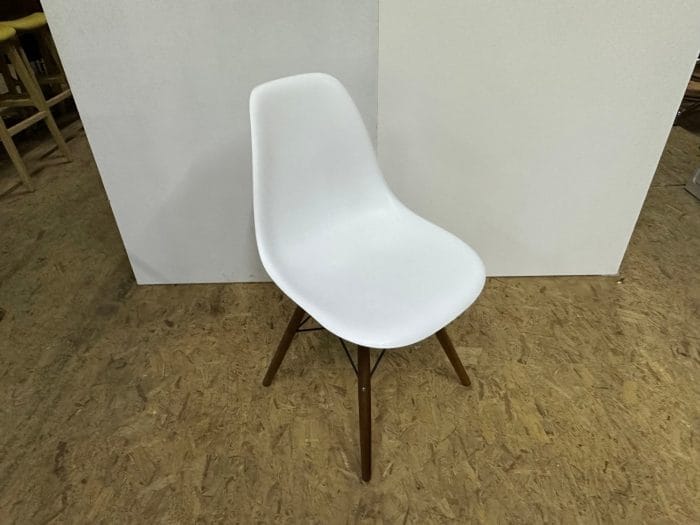 Eiffel style chair White