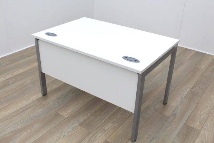 New Cancelled Order White 1200mm Straight Bench Leg Office Desks