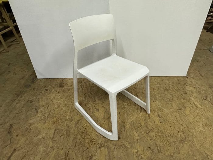 White Stacking Vitra Tip Ton Chair